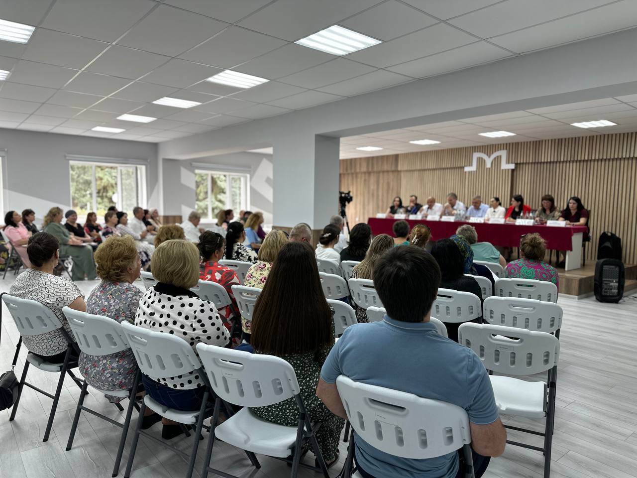 Уполномоченный по правам ребенка в Карачаево-Черкесской Республике Мария Алакаева стала участником регионального проекта «Центр помощи по вопросам специальной военной операции»
