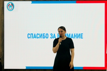 Уполномоченный вместе с членами Детского общественного совета при Уполномоченном по правам ребенка в Карачаево-Черкесской Республике приняли участие в образовательной экскурсии на модельном избирательном участке